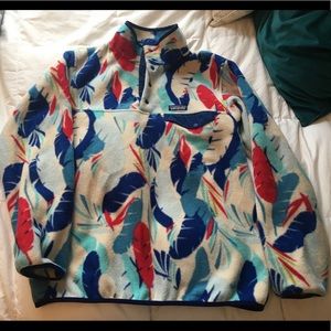 Patagonia woman’s pullover